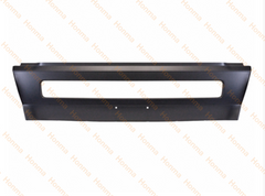 HM-V-008 | Semi Truck Center Bumper with BLACK Trim for Volvo VNL Semi 04-17, replaces 20470446